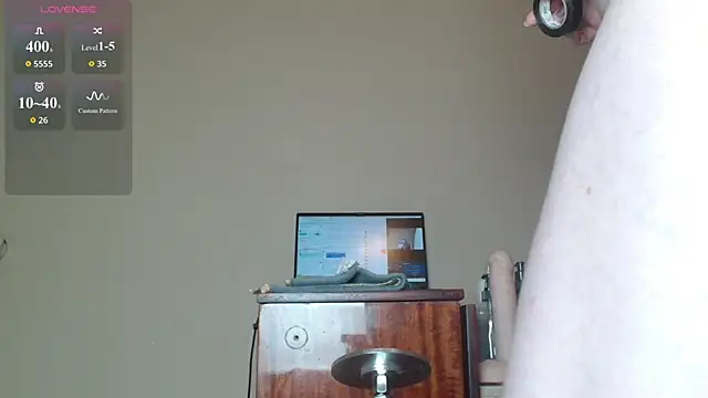 Snapshot of Detka21veka chatting on 8, 5, 2026 Detka21veka online show from 8, 5, 2026