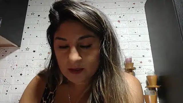 dayanara kamal online show from 10, 7, 2026