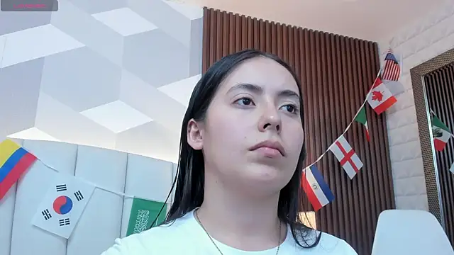Julietasantos   online show from 25, 6, 2026
