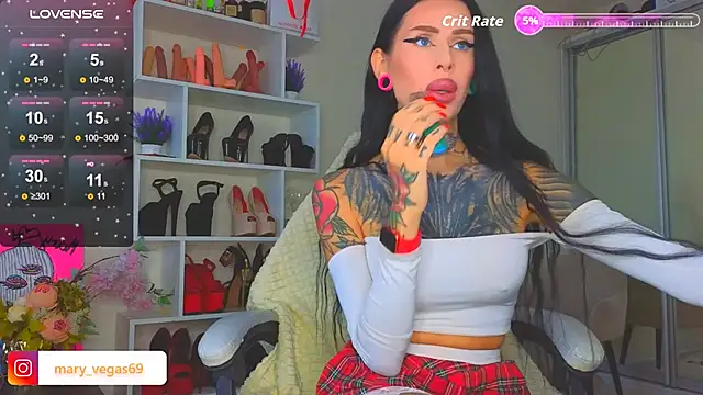 Snapshot of MaryVegas69 chatting on 6, 4, 2026 MaryVegas69 online show from 6, 4, 2026