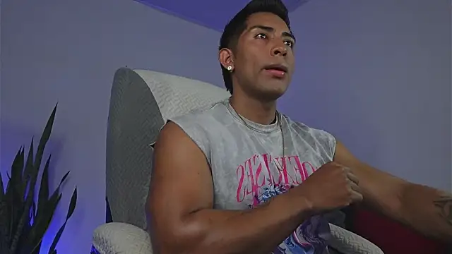 Couple muscle1 online show from 25, 6, 2026