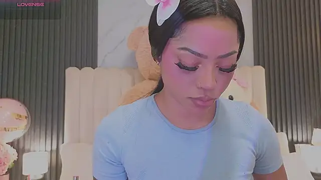 Madiee Rhea online show from 3, 6, 2026