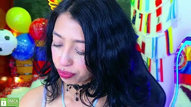 Snapshot of REDHOTTER_ chatting on 18, 6, 2026 REDHOTTER online show from 18, 6, 2026