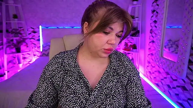 GabbieJay online show from 9, 6, 2026