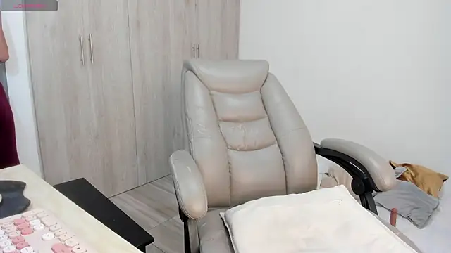  miamadison online show from 20, 6, 2026
