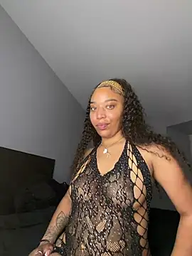 Therealaaliyahnichols online show from 15, 6, 2026