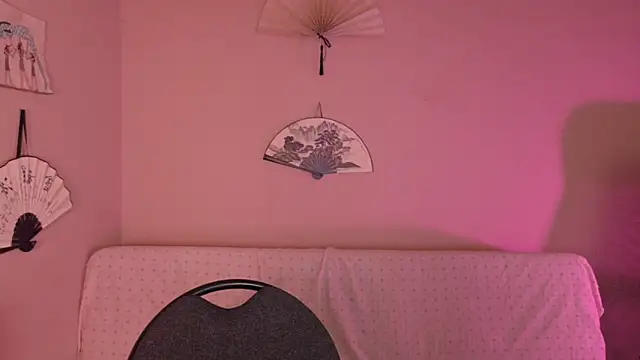 phoenix xx online show from 4, 6, 2026