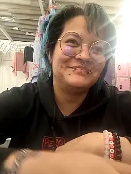 lucky-leah online show from 3, 6, 2026
