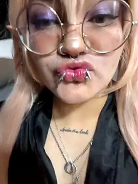 lucky-leah online show from 21, 6, 2026
