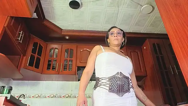 AmberNix online show from 9, 6, 2026