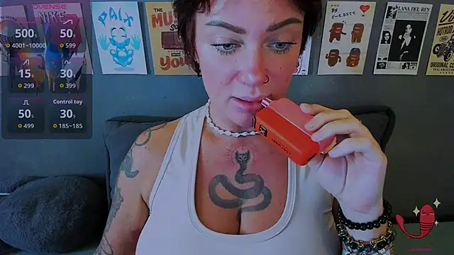 EllieOz online show from 15, 6, 2026