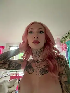 Snapshot of Stella-Kink chatting on 2, 6, 2026 Stella-Kink online show from 2, 6, 2026