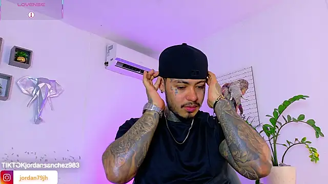 JordanSmiith  online show from 12, 6, 2026
