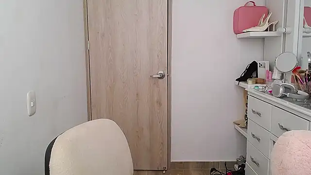 Barbie girl 69 online show from 20, 6, 2026