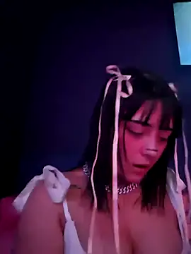 mia catt05 online show from 13, 6, 2026