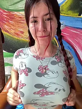 Hotnightsexxx online show from 17, 6, 2026