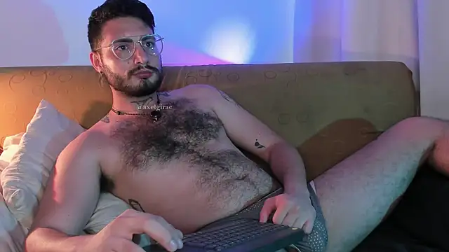 axel giracr online show from 19, 6, 2026