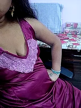 reemacouple007 online show from 5, 6, 2026