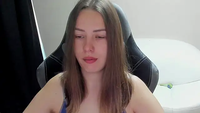 Snapshot of Mia_shy1 chatting on 10, 6, 2026 Mia shy1 online show from 10, 6, 2026