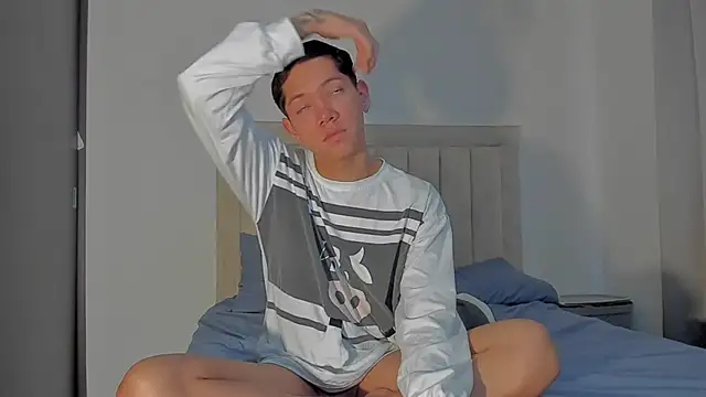 JulianRose 1 online show from 15, 6, 2026