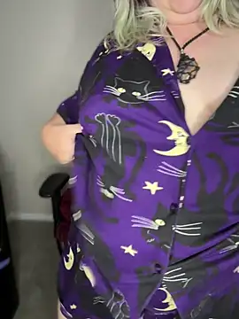 kitten0760 online show from 14, 6, 2026