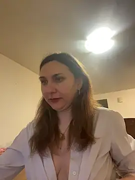 JasmineGlamour online show from 13, 6, 2026