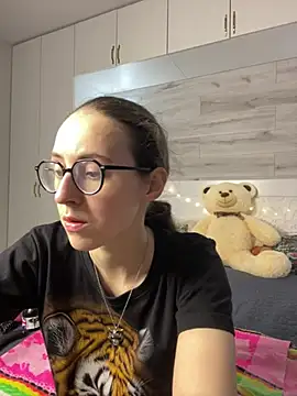 MartiniiSelenna online show from 15, 6, 2026