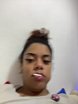 ladyrd1 online show from 13, 6, 2026