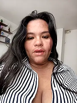 Julieta-tits online show from 10, 4, 2026