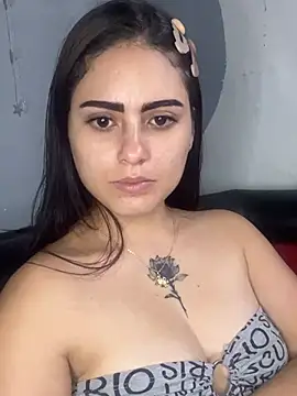 Snapshot of Azuna25 chatting on 11, 6, 2026 Azuna25 online show from 11, 6, 2026