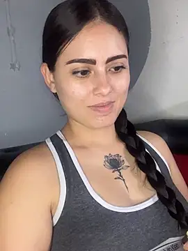 Snapshot of Azuna25 chatting on 22, 6, 2026 Azuna25 online show from 22, 6, 2026