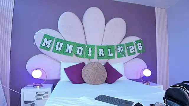 PaulinaDuarte online show from 19, 6, 2026