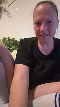 MoniqueLaFee online show from 14, 6, 2026
