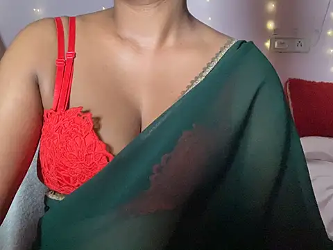 Sexy trisha  7 online show from 11, 6, 2026