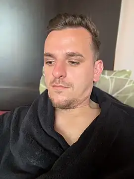 Huge cock22cm online show from 5, 6, 2026