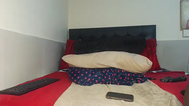 Fiercefoxxy online show from 3, 6, 2026
