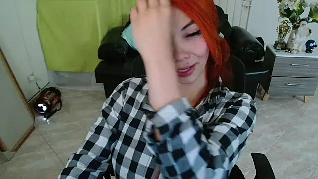 Aylinn diaz online show from 21, 6, 2026