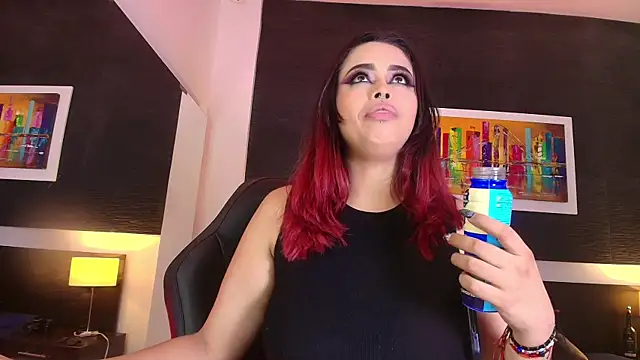 EvaaFoxxy1 online show from 3, 6, 2026