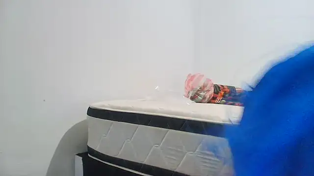 barbara anal squirt  online show from 17, 6, 2026