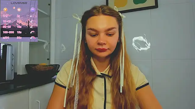 Molly sweetie online show from 17, 6, 2026