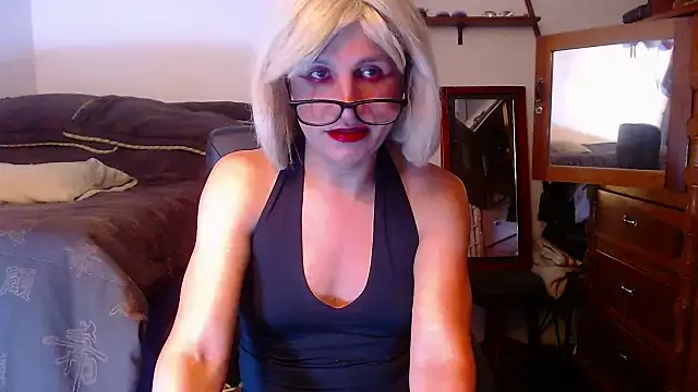 LorenJade online show from 21, 6, 2026