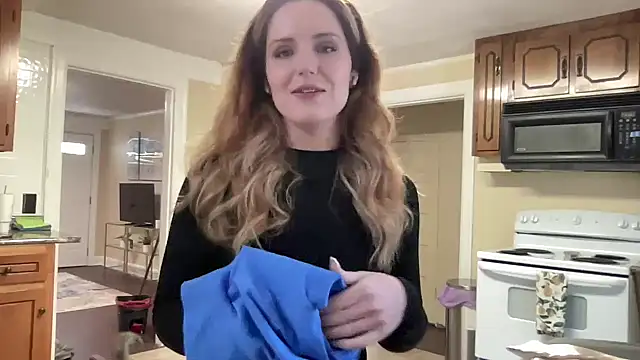sexylilly69 online show from 19, 6, 2026
