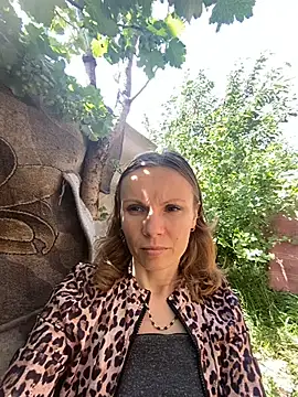 Anita-Smith online show from 9, 6, 2026
