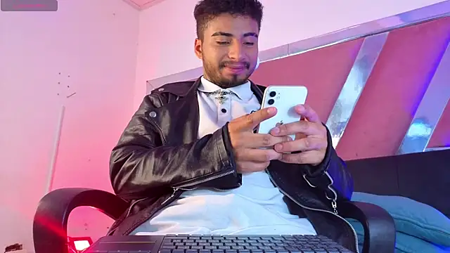 JuanCamiilo 66 online show from 4, 6, 2026