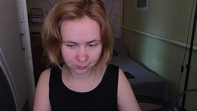 Riley Roo online show from 25, 5, 2026