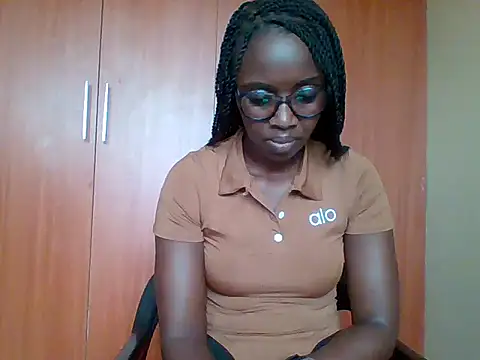 Snapshot of sexy_darleen23 chatting on 12, 5, 2026 sexy darleen23 online show from 12, 5, 2026