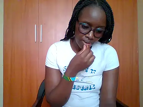 Snapshot of sexy_darleen23 chatting on 20, 5, 2026 sexy darleen23 online show from 20, 5, 2026