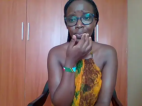 Snapshot of sexy_darleen23 chatting on 24, 5, 2026 sexy darleen23 online show from 24, 5, 2026