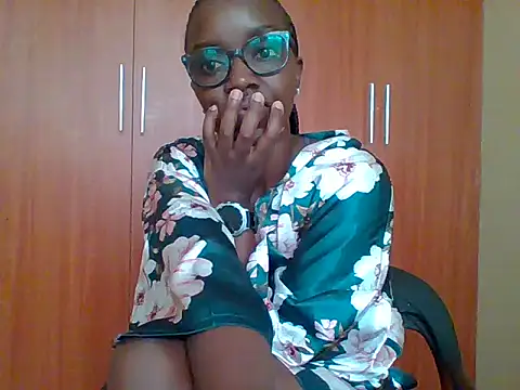 Snapshot of sexy_darleen23 chatting on 29, 5, 2026 sexy darleen23 online show from 29, 5, 2026