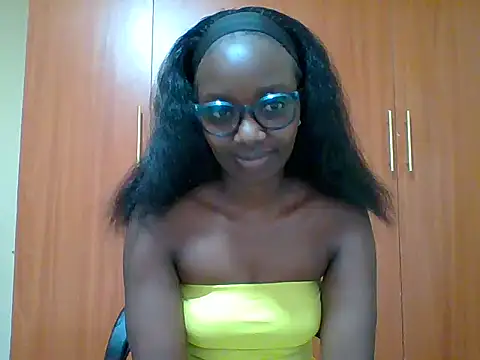 Snapshot of sexy_darleen23 chatting on 21, 6, 2026 sexy darleen23 online show from 21, 6, 2026